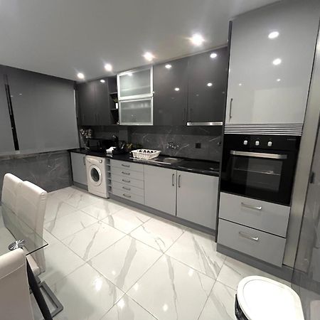 N3 Apartment Amadora Exteriör bild