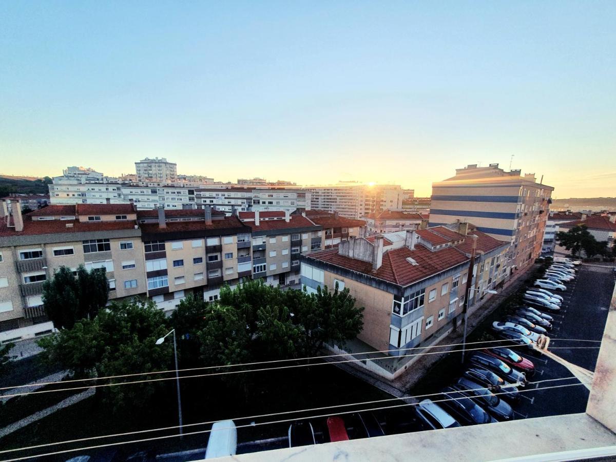 N3 Apartment Amadora Exteriör bild